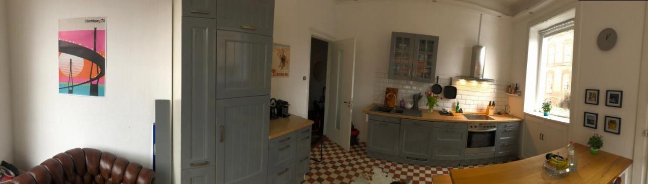 Grosszuegige Altbauwohnung In Bestlage Hambourg Extérieur photo