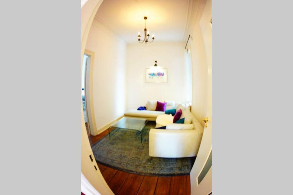 Grosszuegige Altbauwohnung In Bestlage Hambourg Extérieur photo