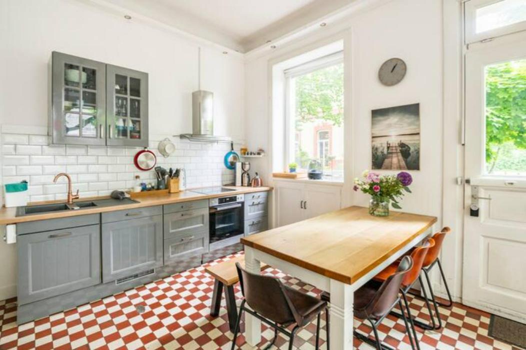 Grosszuegige Altbauwohnung In Bestlage Hambourg Extérieur photo